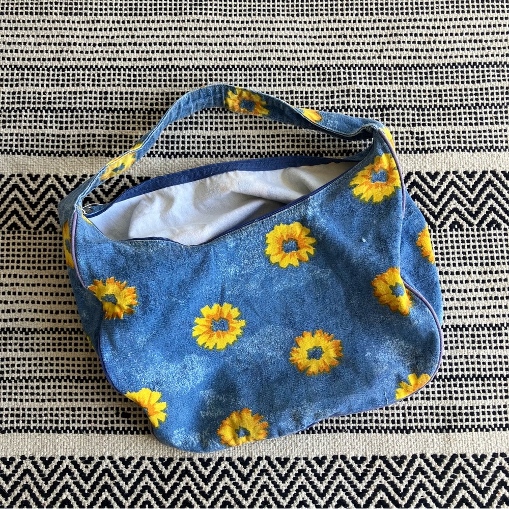 90s Sunflower Blue Slouchy Shoulder Bag